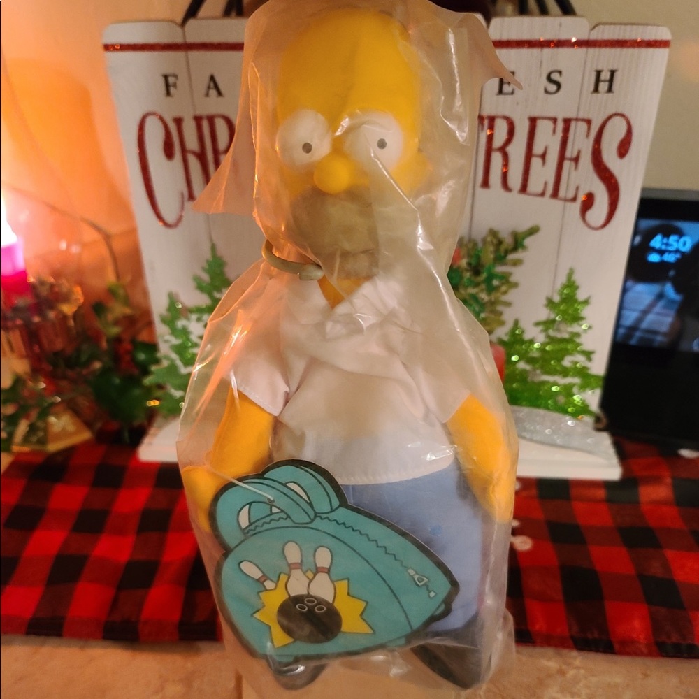 New set of Simpson’s dolls collectibles